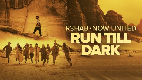 L'artista multiplatino R3HAB e il primo gruppo pop globale Now United intraprendono un viaggio dance-pop mondiale in Arabia Saudita ad AlUla per celebrare la musica con il loro nuovo singolo "Run Till Dark".